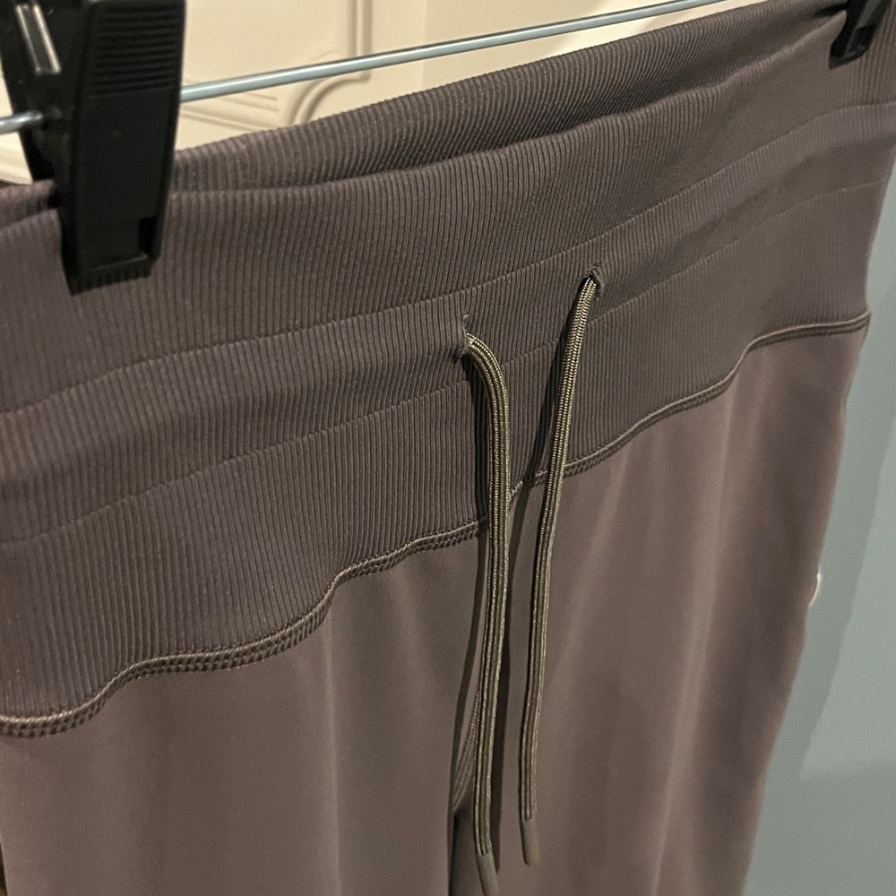 Vuori Daliy Joggers - Picture 5 of 16